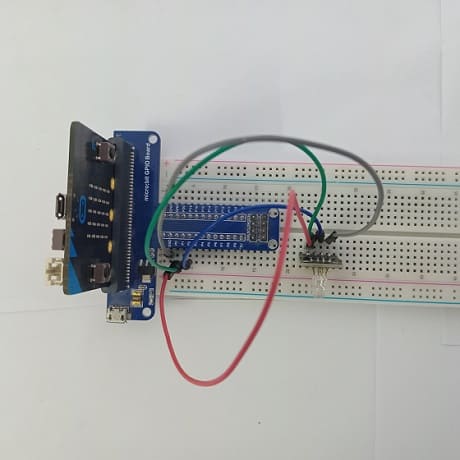 Mounting the Micro:bit board with RGB LED module