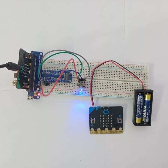 Mounting the Micro:bit board with the RGB LED module
