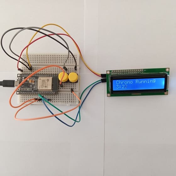 ربط لوحة ESP32 مع شاشة LCD I2C 1602 و زري ضغط