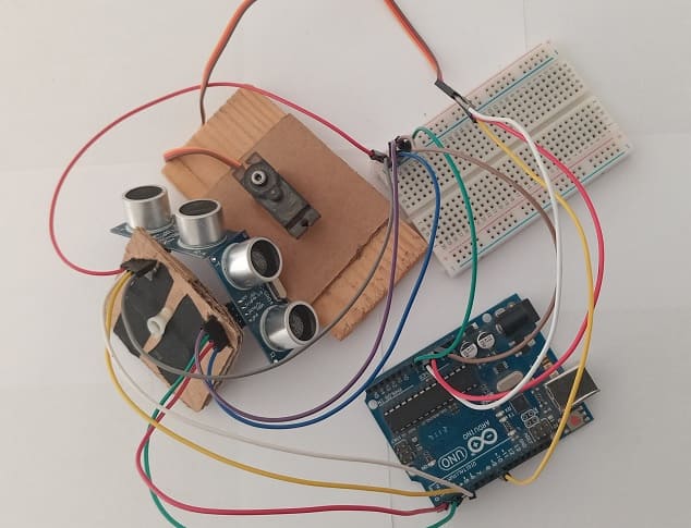 Mobile system for tracking a moving object based on Arduino and HC-SR04
