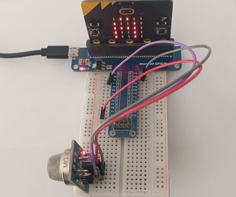 تركيب لوحة المايكروبيت باستخدام المستشعر MQ-4